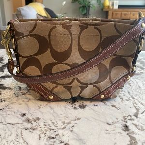 Small Coach shoulder bag.